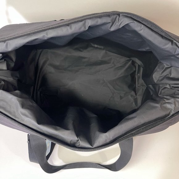 Norchill "Voyager Series" Heavy Duty Soft Cooler Bag - Picture 7 of 10